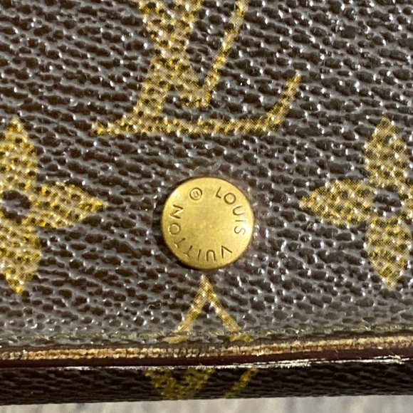 LOUIS VUITTON Monogram Porte Monnaie Billets Tresor Bifold Wallet - Picture 5 of 11